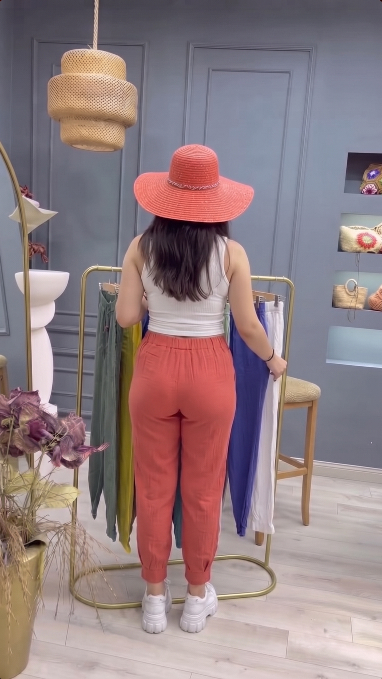 Kadın Müslin Pile Paça Pantolon Rahat Kalıp Lastikli Beli Bağcıklı Cepli Günlük Pantolon