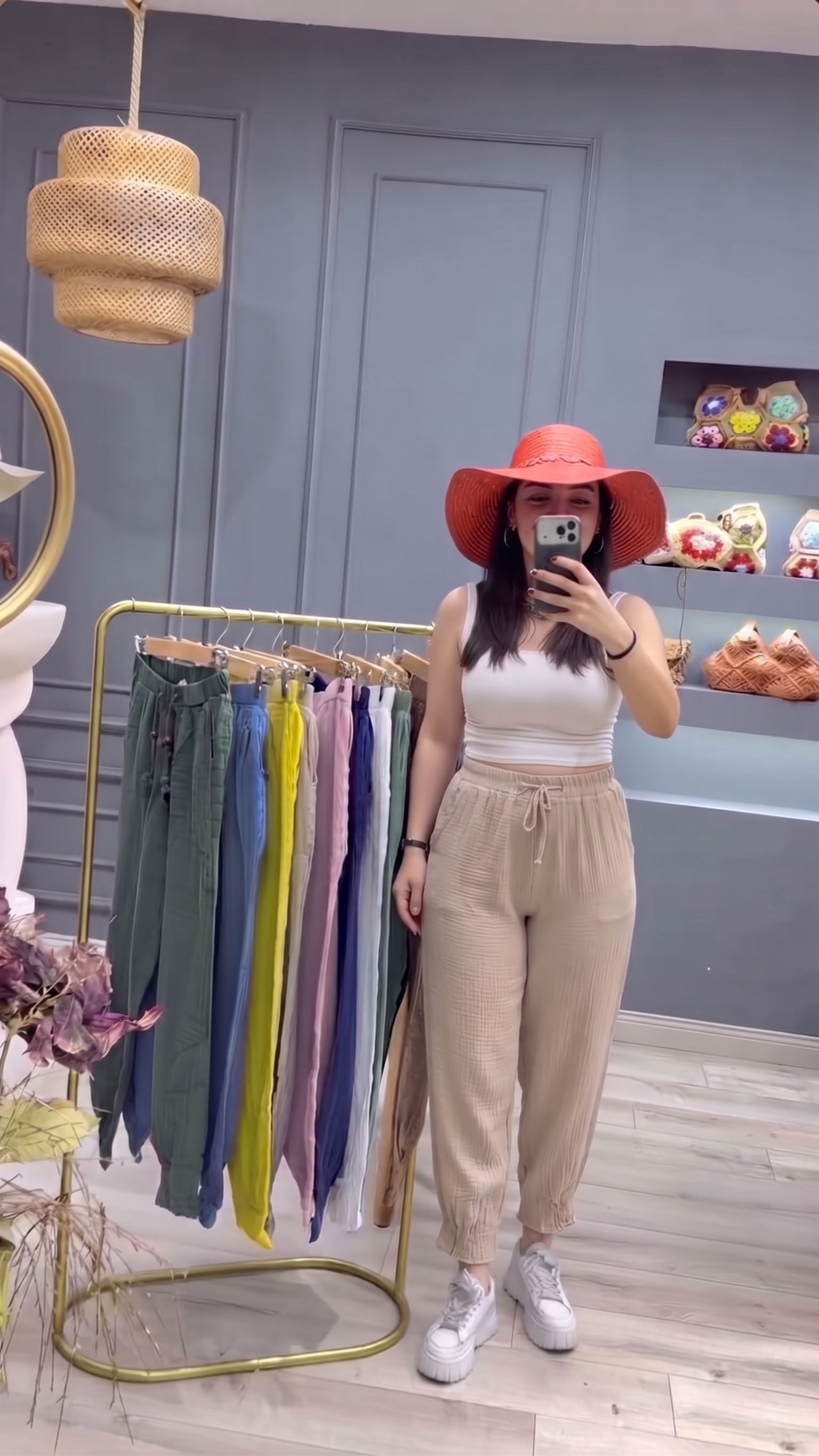 Kadın Müslin Pile Paça Pantolon Rahat Kalıp Lastikli Beli Bağcıklı Cepli Günlük Pantolon