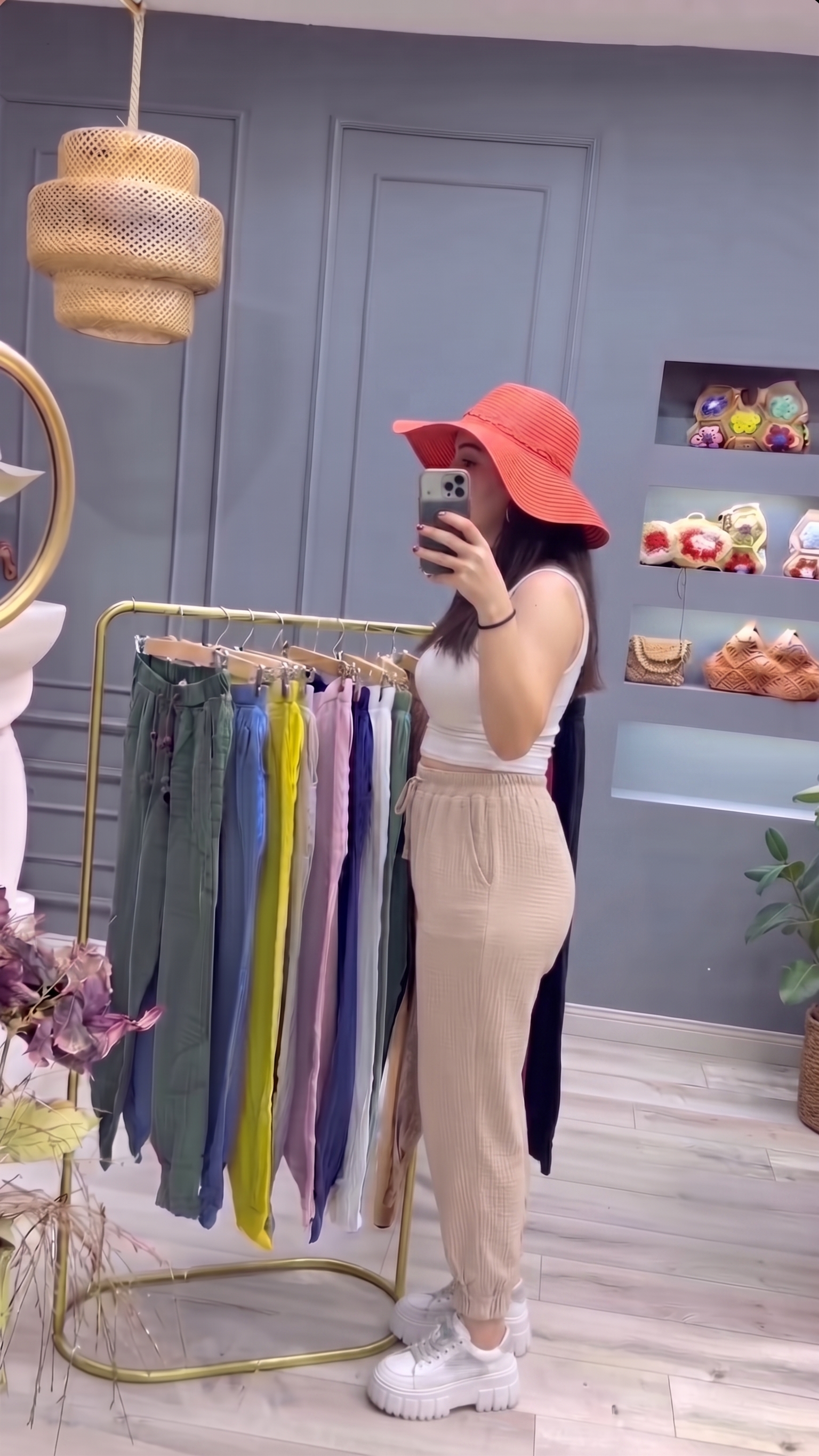 Kadın Müslin Pile Paça Pantolon Rahat Kalıp Lastikli Beli Bağcıklı Cepli Günlük Pantolon