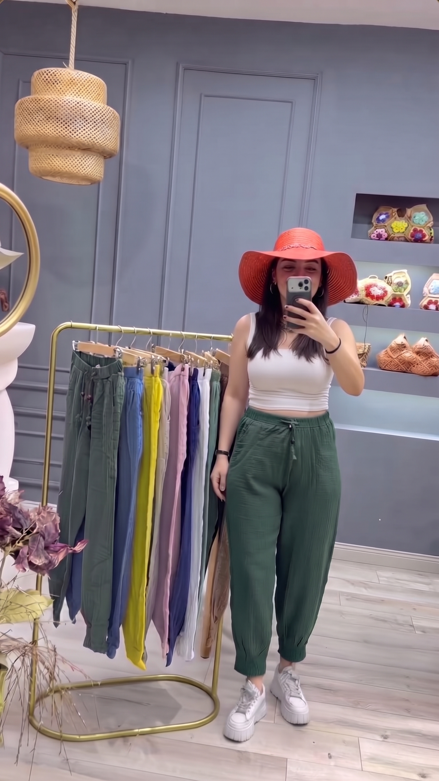 Kadın Müslin Pile Paça Pantolon Rahat Kalıp Lastikli Beli Bağcıklı Cepli Günlük Pantolon